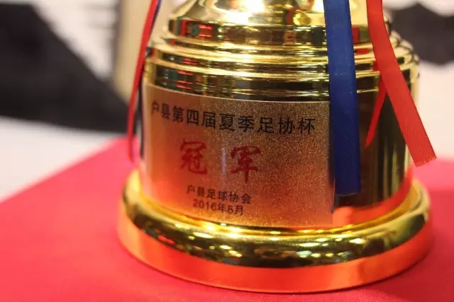 中国男篮4分险胜！广东帮合砍25+13，徐昕首秀即爆发，王俊杰锁定首发